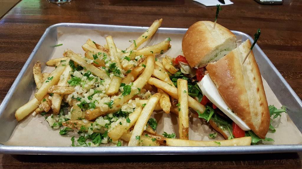 SmokeEaters Hot Wings | restaurant | 3175 Mission College Blvd, Santa Clara, CA 95054, USA | 4089703300 OR +1 408-970-3300