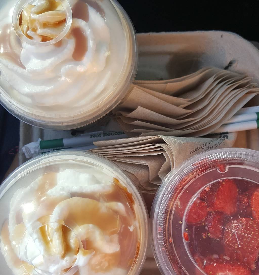 Starbucks | cafe | 2230 E Plaza Blvd, National City, CA 91950, USA | 6194725318 OR +1 619-472-5318