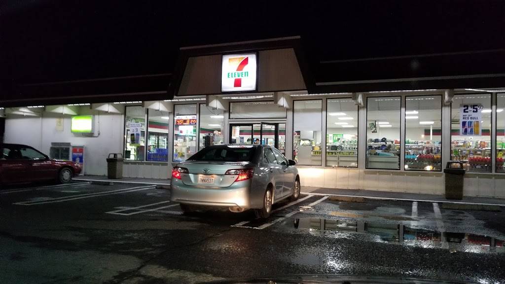 7-Eleven | bakery | 800 Diablo Ave, Novato, CA 94947, USA | 4158978232 OR +1 415-897-8232