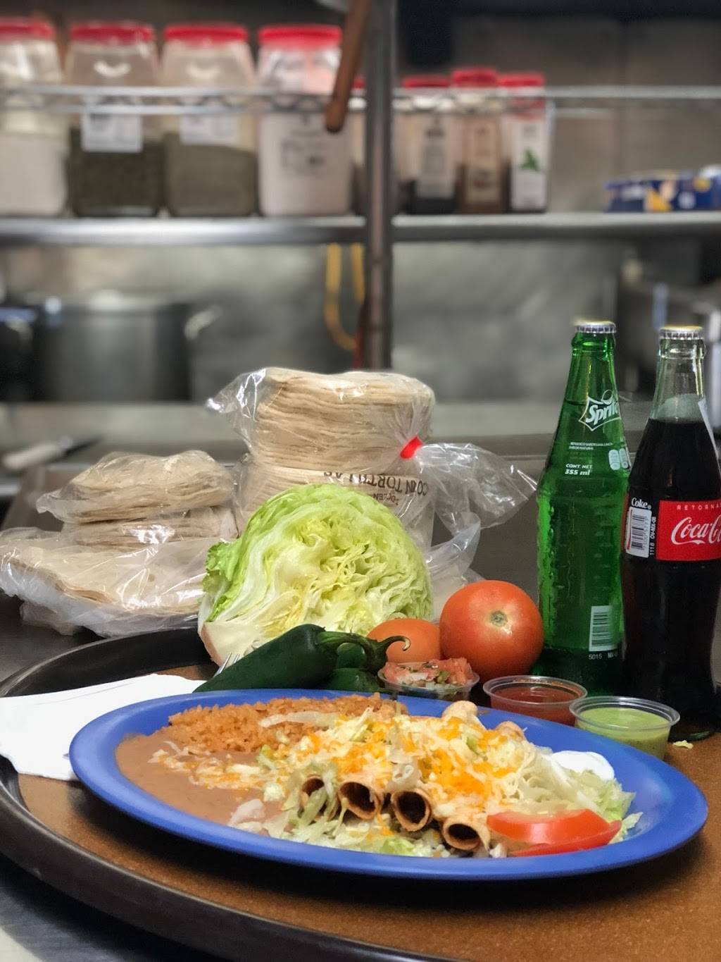 El Gorrion Restaurant | restaurant | 3459 S 12th Ave, Tucson, AZ 85713, USA | 5207701340 OR +1 520-770-1340