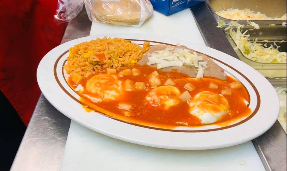 La Barca El Taconazo | restaurant | 2311 S 49th Ave, Cicero, IL 60804, USA | 7084776746 OR +1 708-477-6746