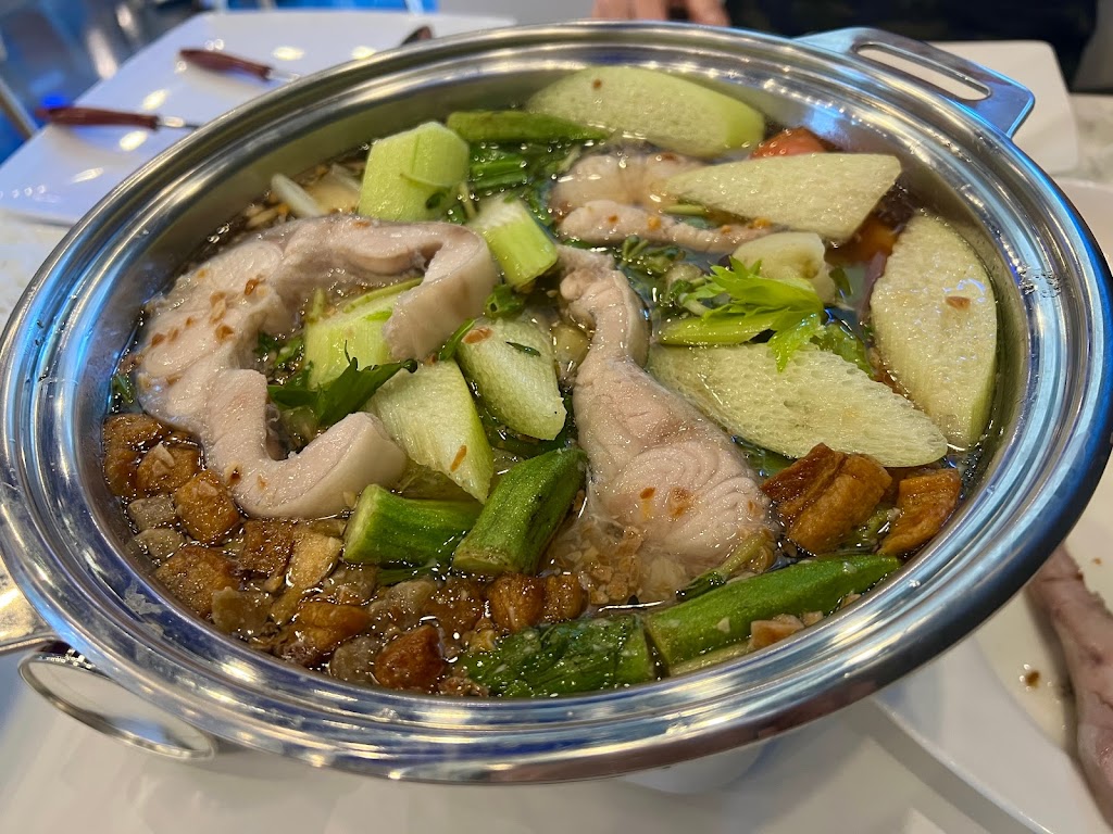 Pho Gia Lynh | restaurant | 5808 Spring Mountain Rd Suite 111, Las Vegas, NV 89146, USA | 7023311230 OR +1 702-331-1230