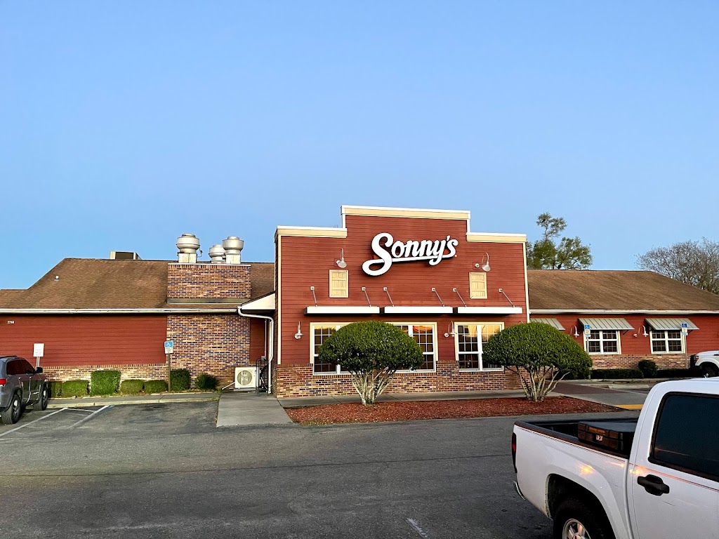 Sonnys BBQ | restaurant | 2250 FL-71, Marianna, FL 32448, USA | 8505267274 OR +1 850-526-7274