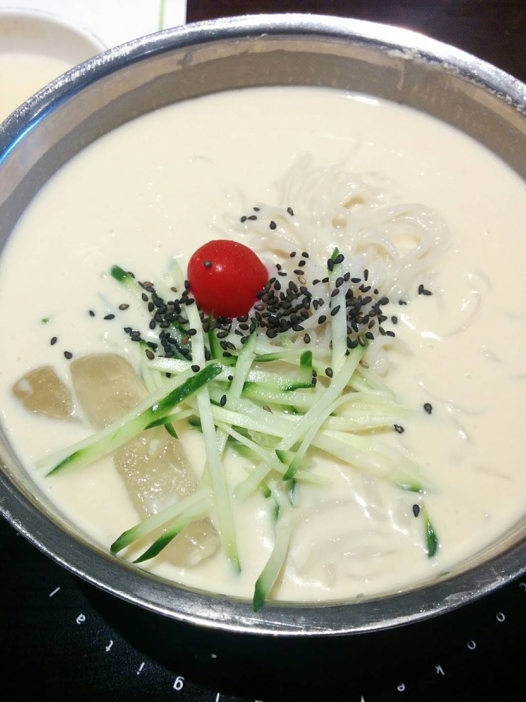 명동 칼국수 | restaurant | 8194 Bayview Ave, Thornhill, ON L3T 2S2, Canada | 9057070168 OR +1 905-707-0168