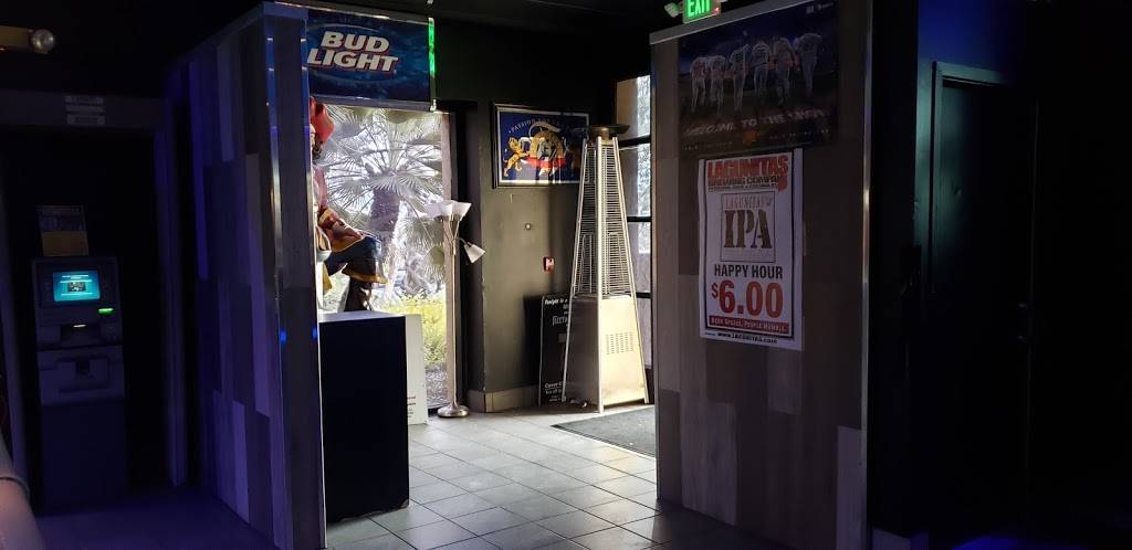 Arena Sports Grill and Bar | restaurant | 999 Enchanted Way, Simi Valley, CA 93065, USA | 8055832000 OR +1 805-583-2000