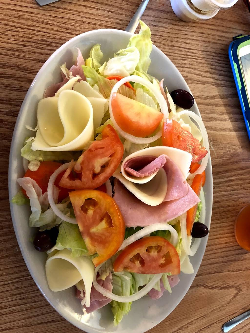 Vancostas Restaurant | restaurant | 14745 Warwick Blvd, Newport News, VA 23608, USA | 7578741060 OR +1 757-874-1060