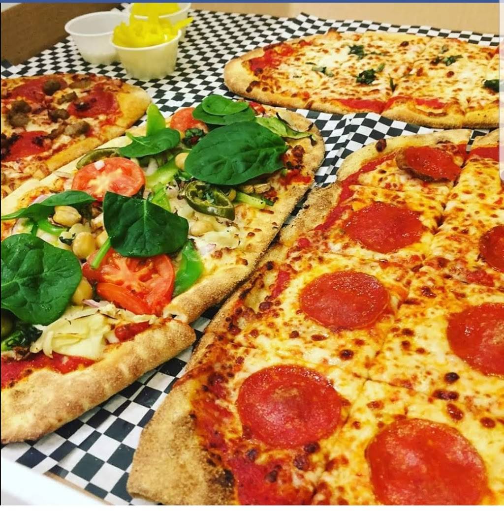 Pizza At Hwy 44 | restaurant | 2350 WI-44, Oshkosh, WI 54904, USA | 9204797013 OR +1 920-479-7013