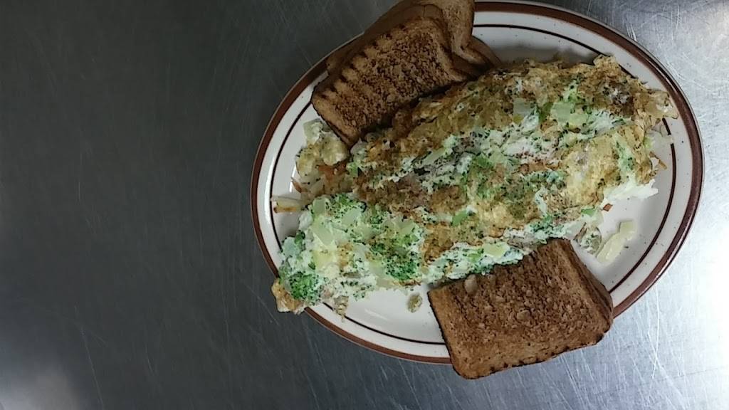 Leos Coney Island | restaurant | 3644 Carpenter Rd, Ypsilanti, MI 48197, USA | 7349712388 OR +1 734-971-2388