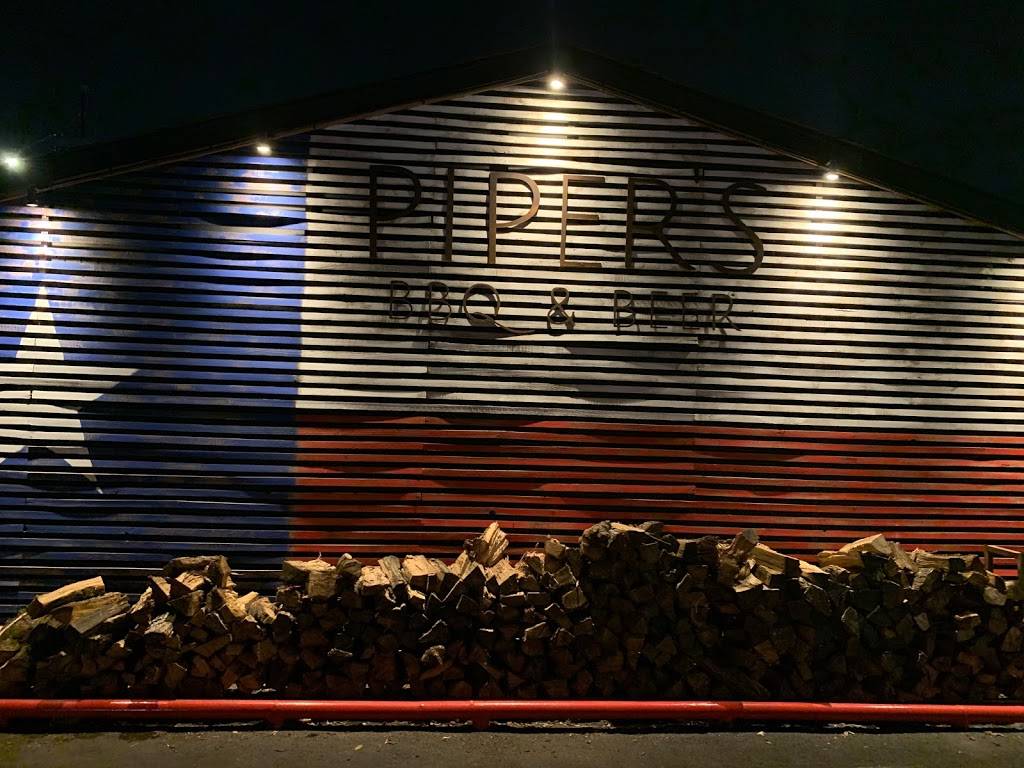 Pipers BBQ & Beer | restaurant | 2323 N Shepherd Dr, Houston, TX 77008, USA | 7134855512 OR +1 713-485-5512