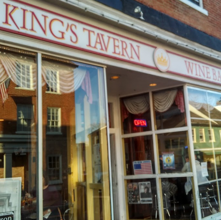 Kings Tavern & Wine Bar | restaurant | 19 S King St ste b, Leesburg, VA 20175, USA | 7037775000 OR +1 703-777-5000