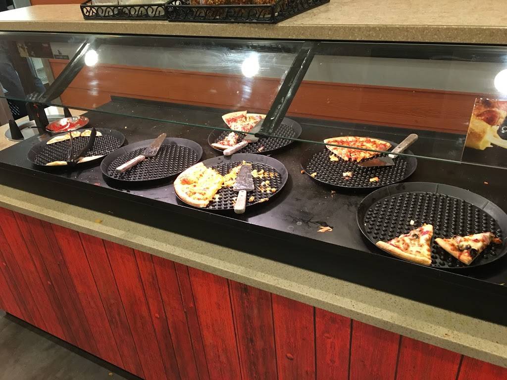 Pizza Ranch | meal delivery | 1132 Oxford St Ste 4, Worthington, MN 56187, USA | 5073763711 OR +1 507-376-3711