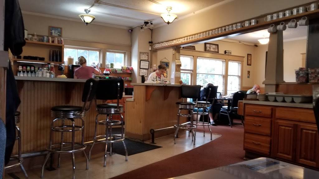 Deans Homestyle Cafe | cafe | 15730 SE 130th Ave, Clackamas, OR 97015, USA | 5033058929 OR +1 503-305-8929