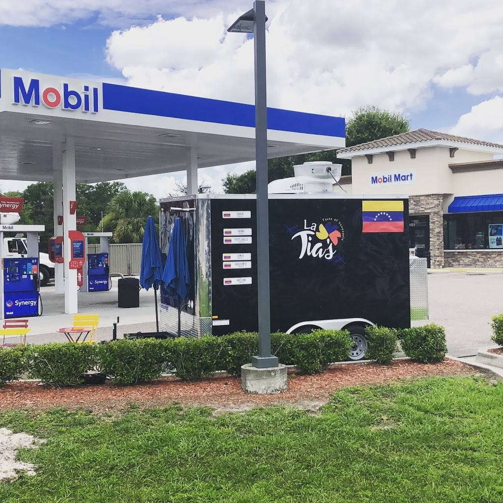 La Tias | restaurant | 101 W Bearss Ave, Tampa, FL 33613, USA | 8132650995 OR +1 813-265-0995