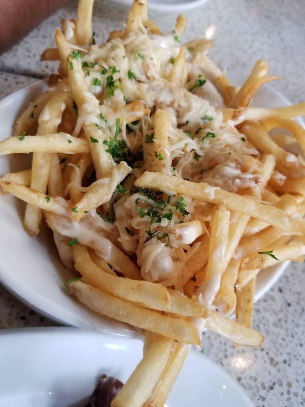 The Counter Santana Row | restaurant | 3055 Olin Ave #1035, San Jose, CA 95128, USA | 4084239200 OR +1 408-423-9200