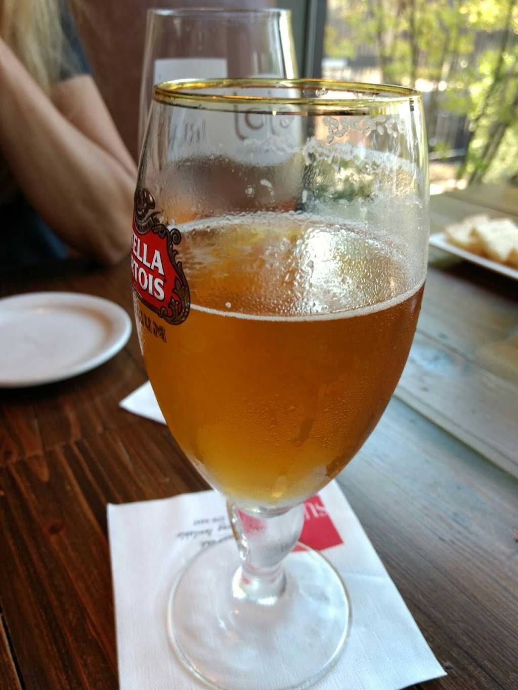 Lola Bistro & Express | restaurant | 19920 1st St, Hilmar, CA 95324, USA | 2092502777 OR +1 209-250-2777