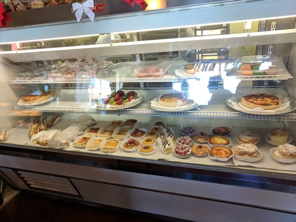 AUX Delices | restaurant | 15250 S Tamiami Trail, Fort Myers, FL 33908, USA | 2393137426 OR +1 239-313-7426