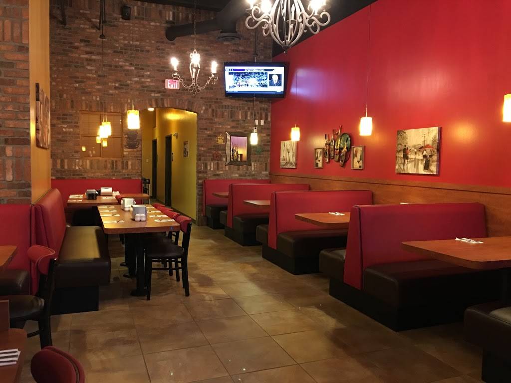 VIPS CAFE RESTAURANT | cafe | 29997 Canyon Hills Rd, Lake Elsinore, CA 92532, USA | 9512446677 OR +1 951-244-6677