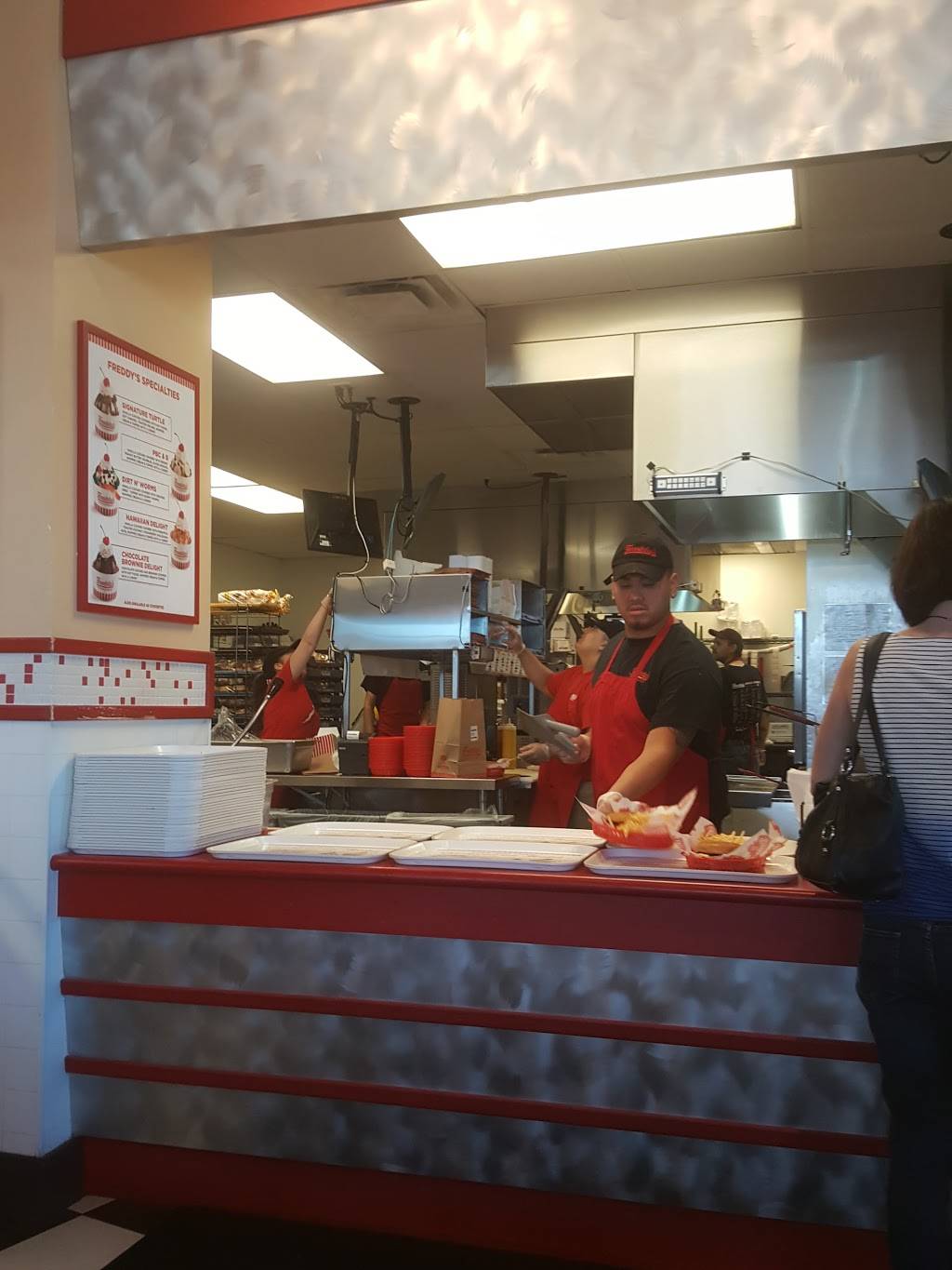 Freddys Frozen Custard & Steakburgers | restaurant | 6240 Paseo Del Norte NE, Albuquerque, NM 87113, USA | 5057969020 OR +1 505-796-9020