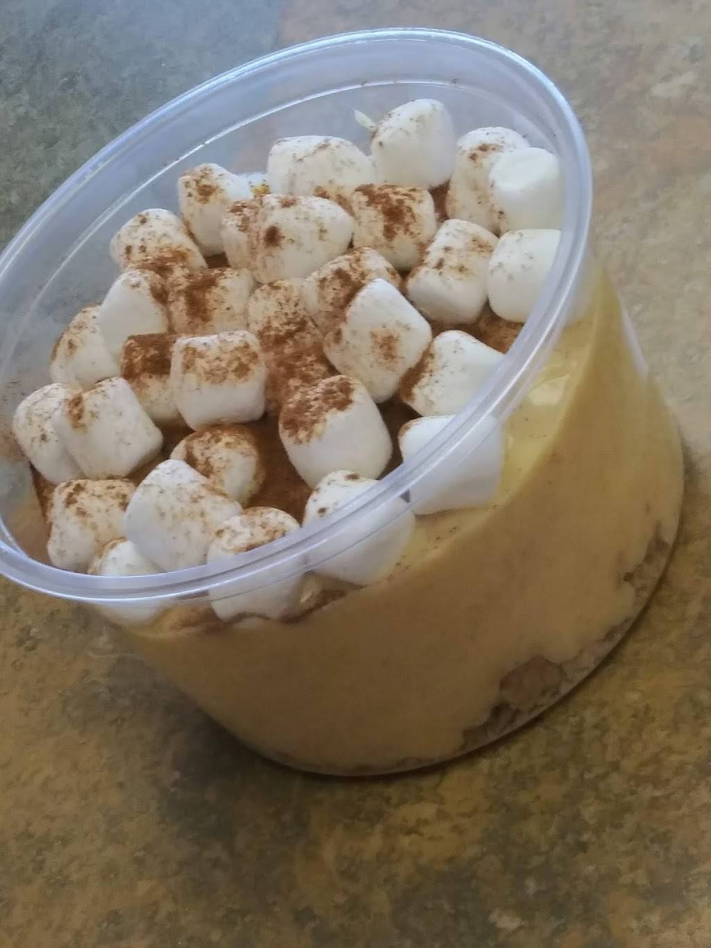 Friendlys Subs & More | restaurant | 3425 Bayside Lakes Blvd SE, Palm Bay, FL 32909, USA | 3214738590 OR +1 321-473-8590