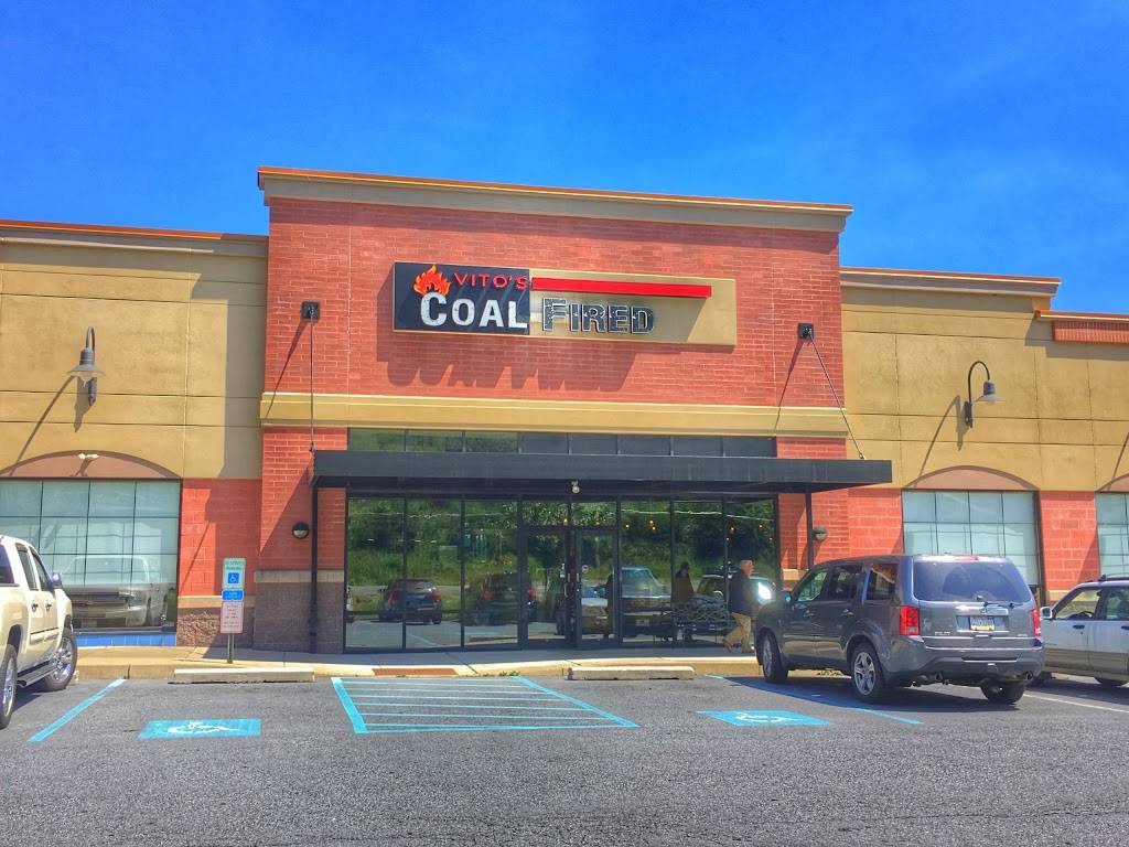 Vitos Coal Fired Pizza | restaurant | Coal Creek Plaza, 400 Terry Rich Blvd, St Clair, PA 17970, USA | 5704291888 OR +1 570-429-1888