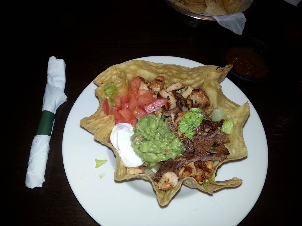 Habaneros | restaurant | 123 E Jefferson St, Grand Prairie, TX 75051, USA | 9726393377 OR +1 972-639-3377