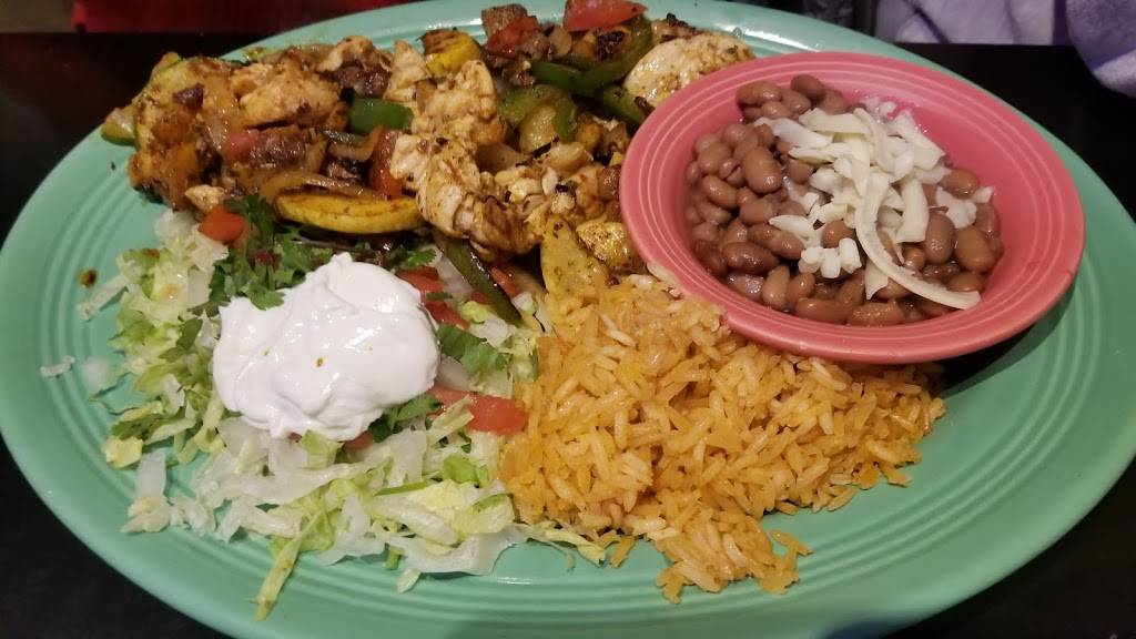 Nacho Taco | restaurant | 129 N Spring St, Spartanburg, SC 29306, USA | 8645861192 OR +1 864-586-1192