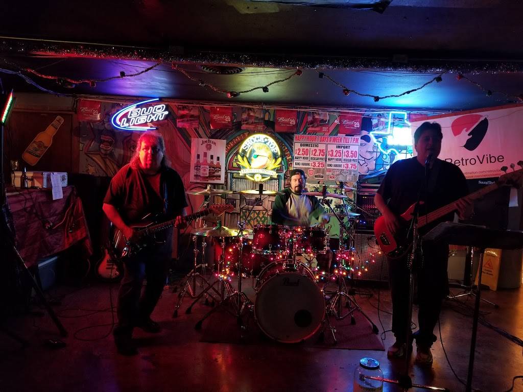 Chalet Sports Bar & Grill | restaurant | 2627 TX-361, Ingleside, TX 78362, USA | 3617763131 OR +1 361-776-3131