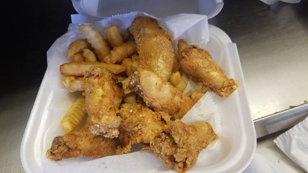 Yums | restaurant | 782 S Highland St, Memphis, TN 38111, USA | 9014544800 OR +1 901-454-4800