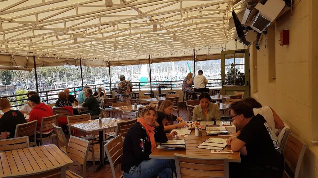 Chucks Waterfront Grill | restaurant | 113 Harbor Way Ste 180, Santa Barbara, CA 93109, USA | 8055641200 OR +1 805-564-1200