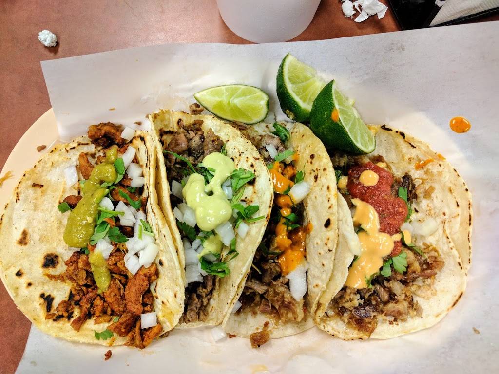 Carniceria y Tortilleria San Antonio | restaurant | 830 Kansas Ave, Kansas City, KS 66105, USA | 9132816433 OR +1 913-281-6433