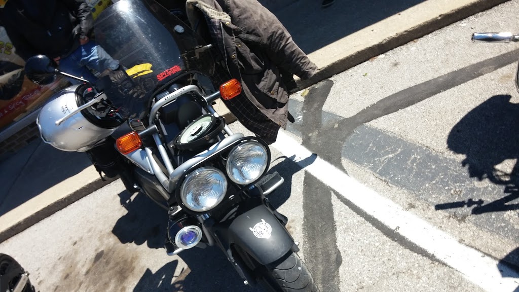 Recess Restaurant | restaurant | 4907 N College Ave, Indianapolis, IN 46205, USA | 3179257529 OR +1 317-925-7529