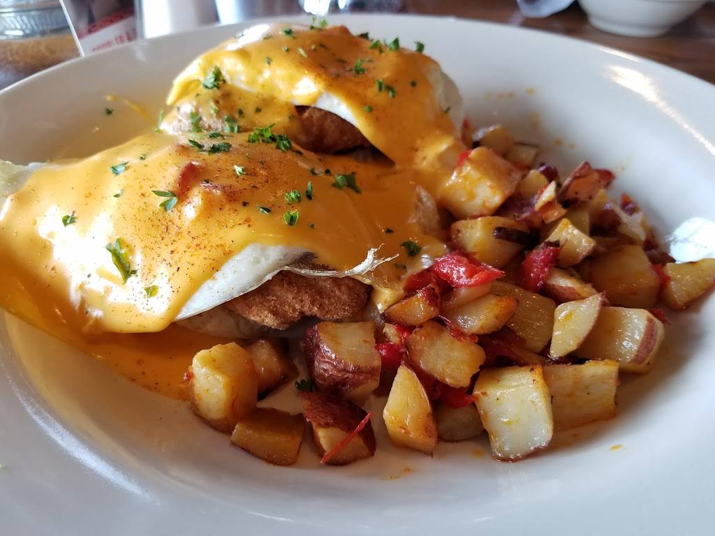 Cracker Barrel Old Country Store | restaurant | 1313 Hilliard Rome Rd, Columbus, OH 43228, USA | 6148782027 OR +1 614-878-2027