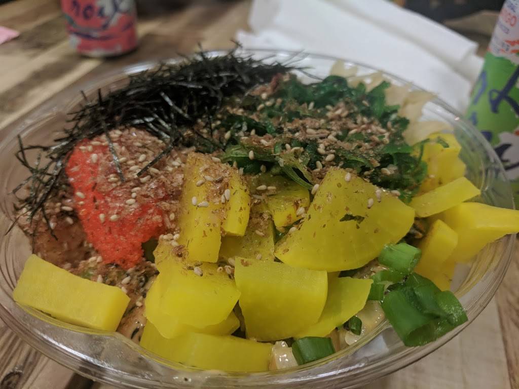 Pokemoto Hawaiian Poke | restaurant | 2100 Dixwell Ave, Hamden, CT 06514, USA | 2038915560 OR +1 203-891-5560
