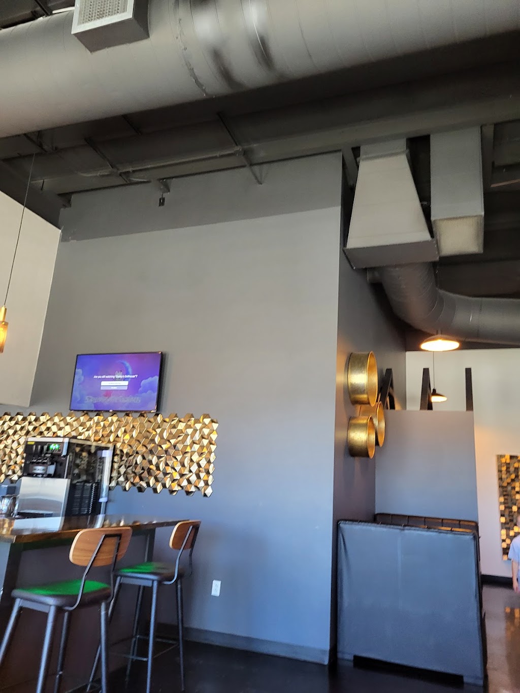 Coyote Bar & Grill | restaurant | 15455R S 1st St, Milan, TN 38358, USA | 7312383230 OR +1 731-238-3230