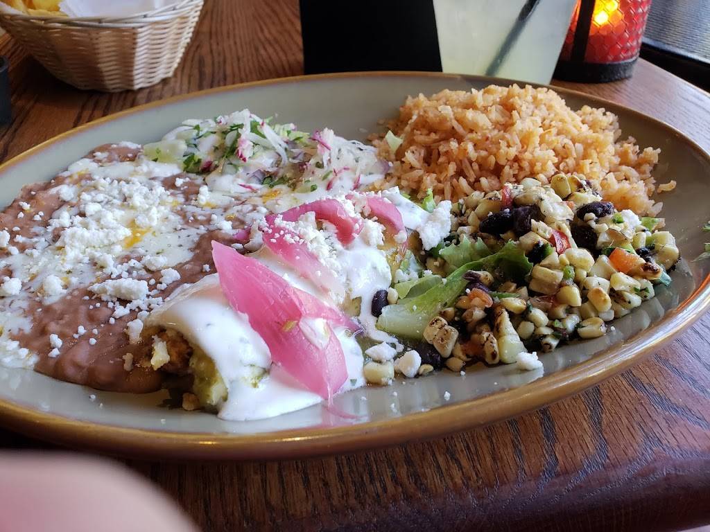 La Rosa | Tequileria & Grille | restaurant | 500 4th St, Santa Rosa, CA 95401, USA | 7075233663 OR +1 707-523-3663