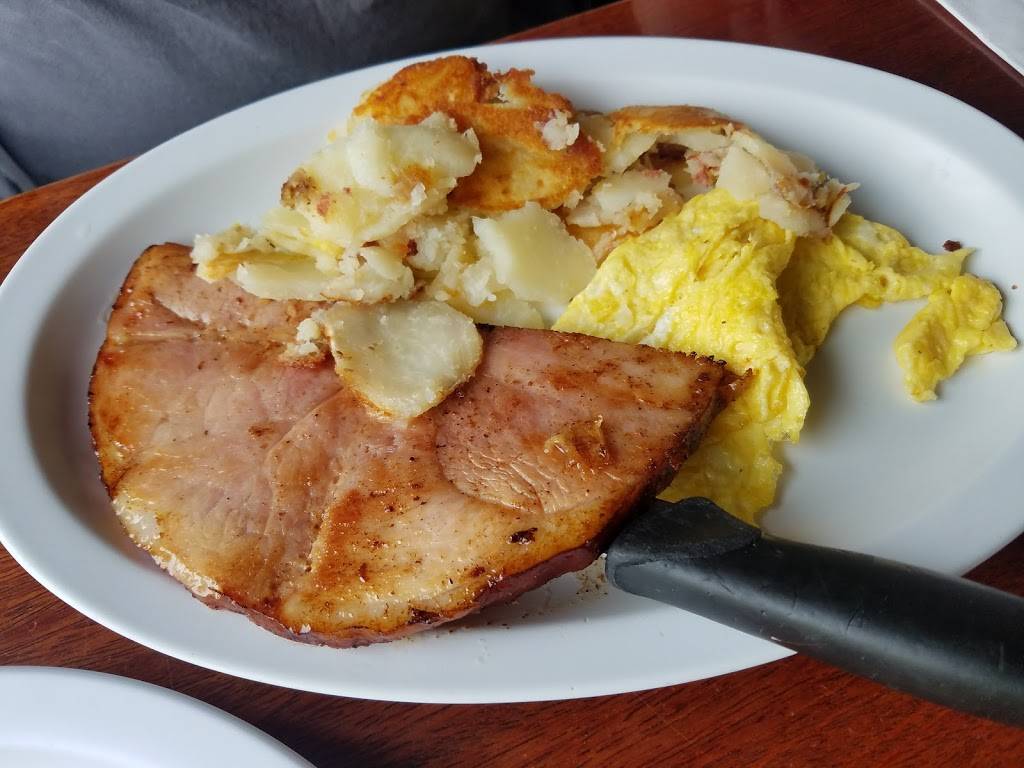 JoGails Country Cookin | restaurant | 5665 Northwestern Turnpike, Gore, VA 22637, USA | 5408771178 OR +1 540-877-1178