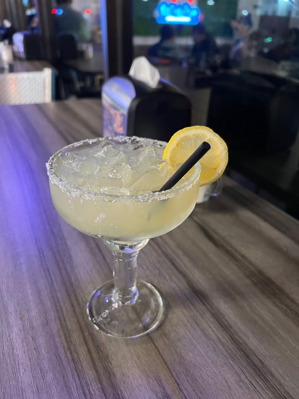 Guanatos Grub | restaurant | 15655 John F Kennedy Blvd a, Houston, TX 77032, USA | 2814165493 OR +1 281-416-5493