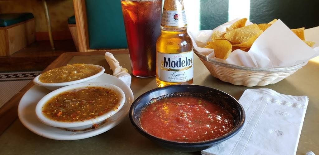 Toro Loco | restaurant | 1601 N Cunningham Ave, Urbana, IL 61802, USA | 2173447855 OR +1 217-344-7855