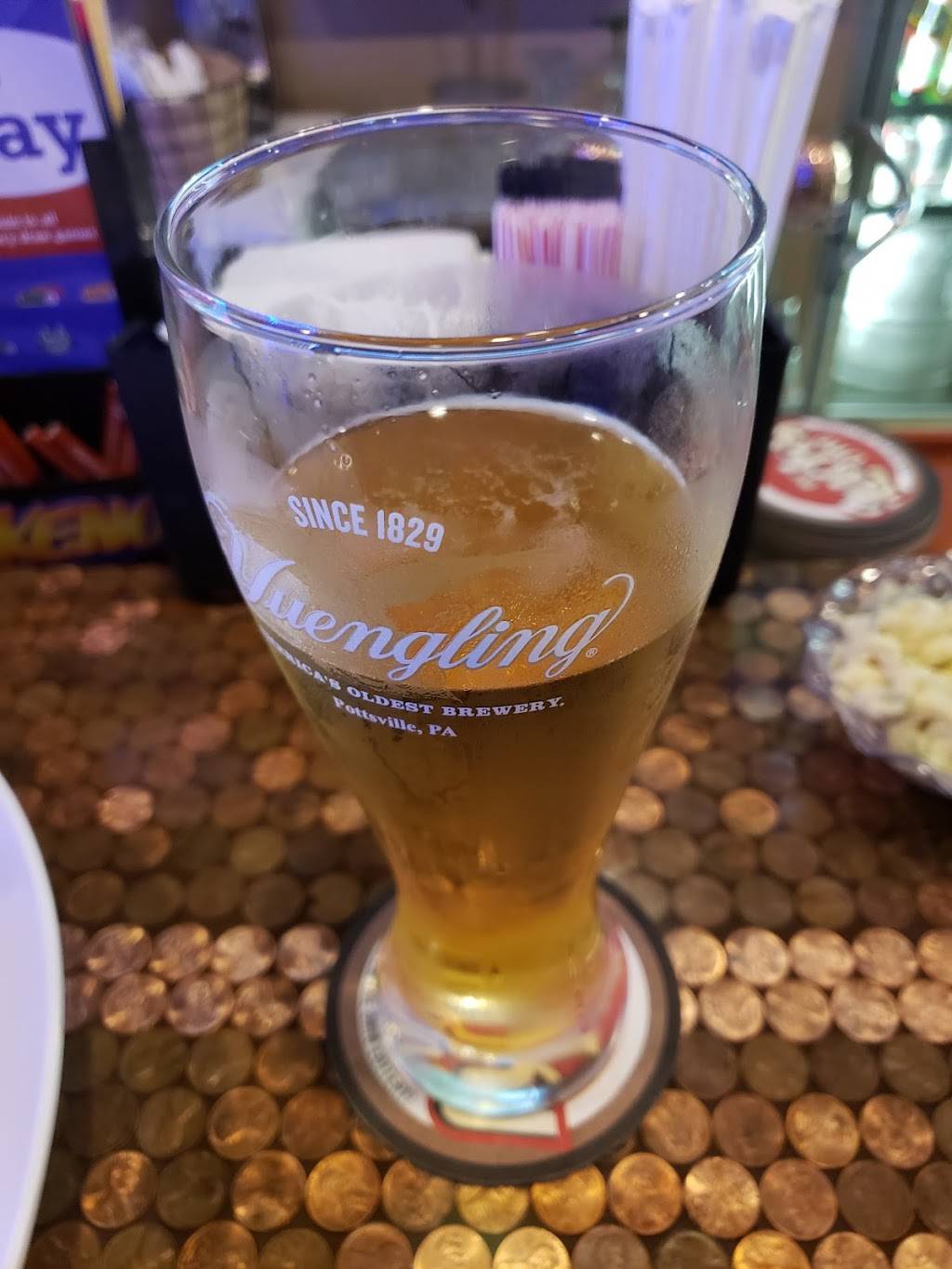 Smokeys Family Restaurant & Tap | restaurant | 205 Washington St, Republic, OH 44867, USA | 4195854027 OR +1 419-585-4027