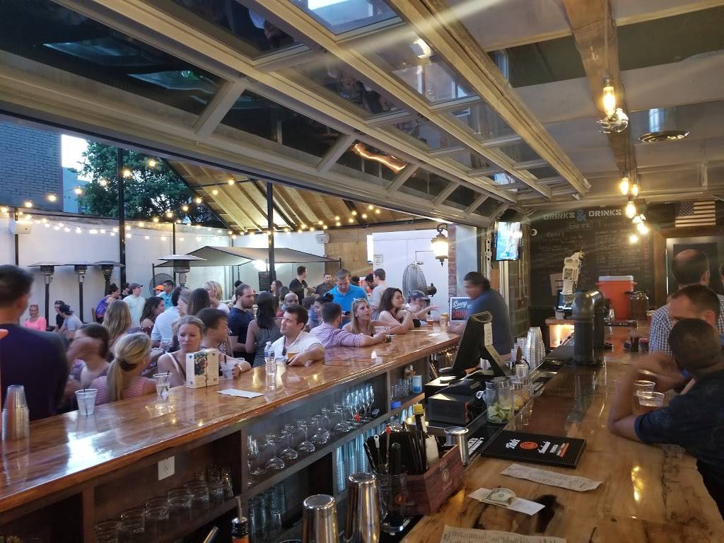 Wet Dog Tavern | restaurant | 2100 Vermont Ave NW, Washington, DC 20001, USA | 2022343334 OR +1 202-234-3334