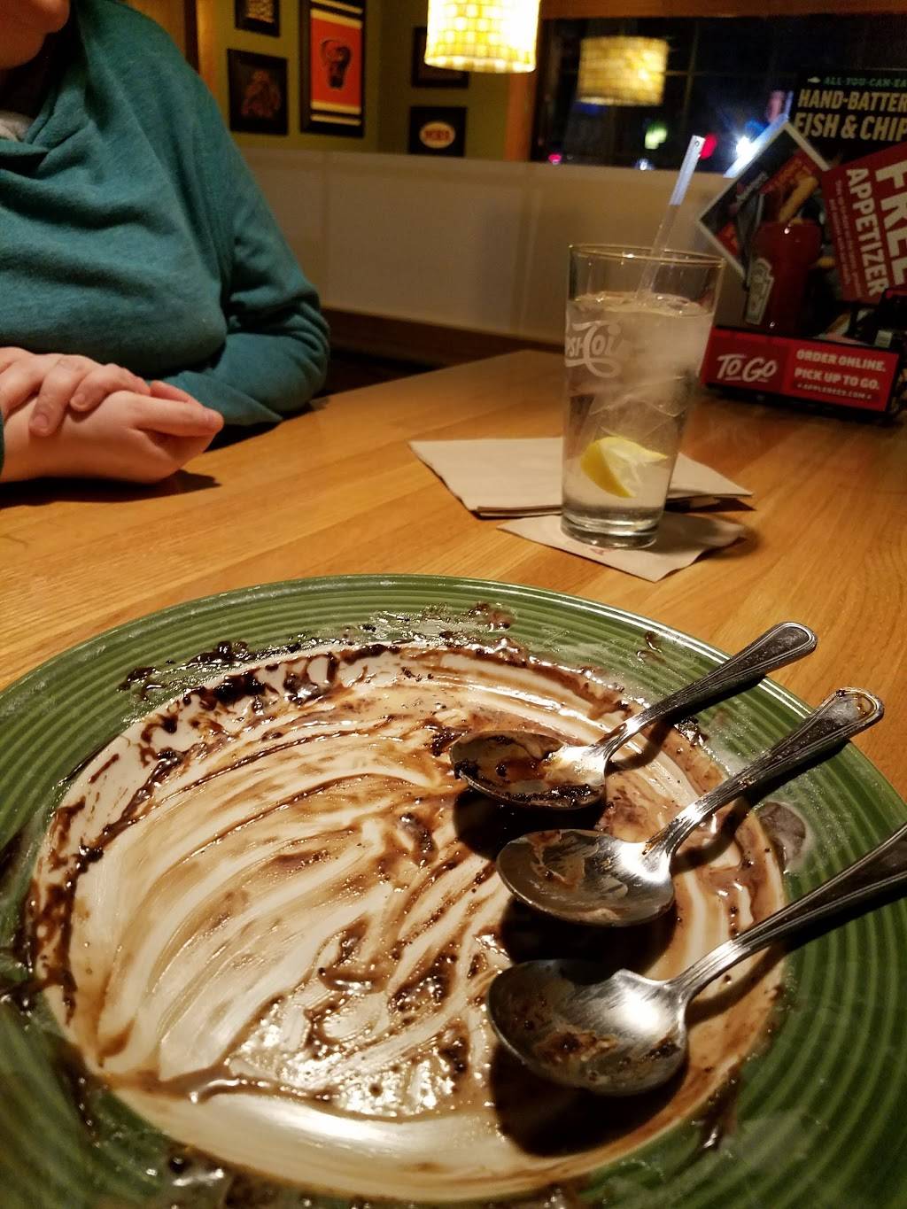 Applebees Grill + Bar | restaurant | 1099 Delaware Ave, Marysville, OH 43040, USA | 9376422352 OR +1 937-642-2352