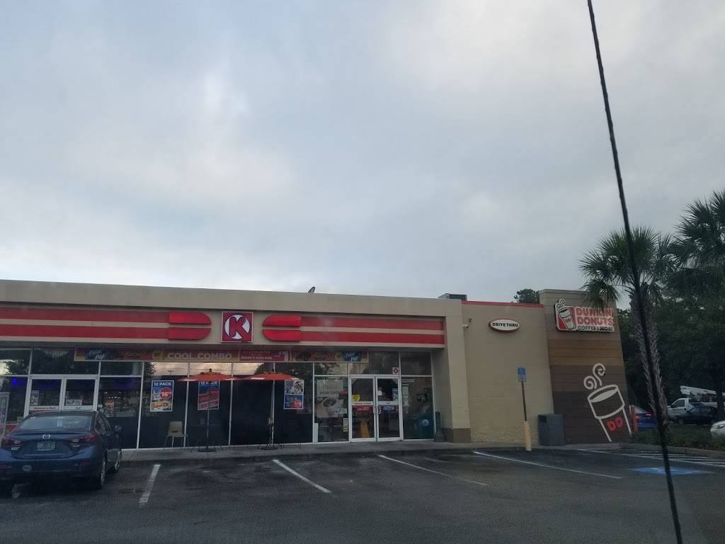 Dunkin | bakery | 9406 S Suncoast Blvd, Homosassa, FL 34446, USA | 3523820732 OR +1 352-382-0732