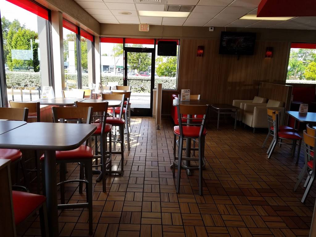 Burger King | restaurant | 20505 Old Cutler Rd, Miami, FL 33189, USA | 3052336915 OR +1 305-233-6915