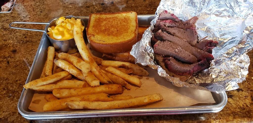 Charlie And Jakes Barbecue | restaurant | 490 E Eau Gallie Blvd, Indian Harbour Beach, FL 32937, USA | 3217777675 OR +1 321-777-7675