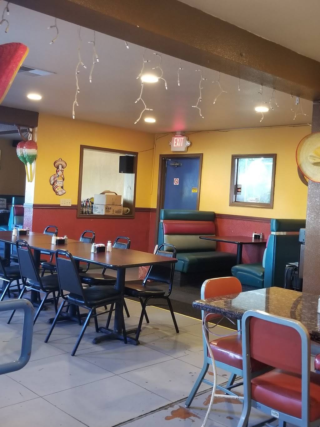 Mi Pueblo Mexican Grill | restaurant | 8140 Freeport Blvd, Sacramento, CA 95832, USA | 9166651110 OR +1 916-665-1110