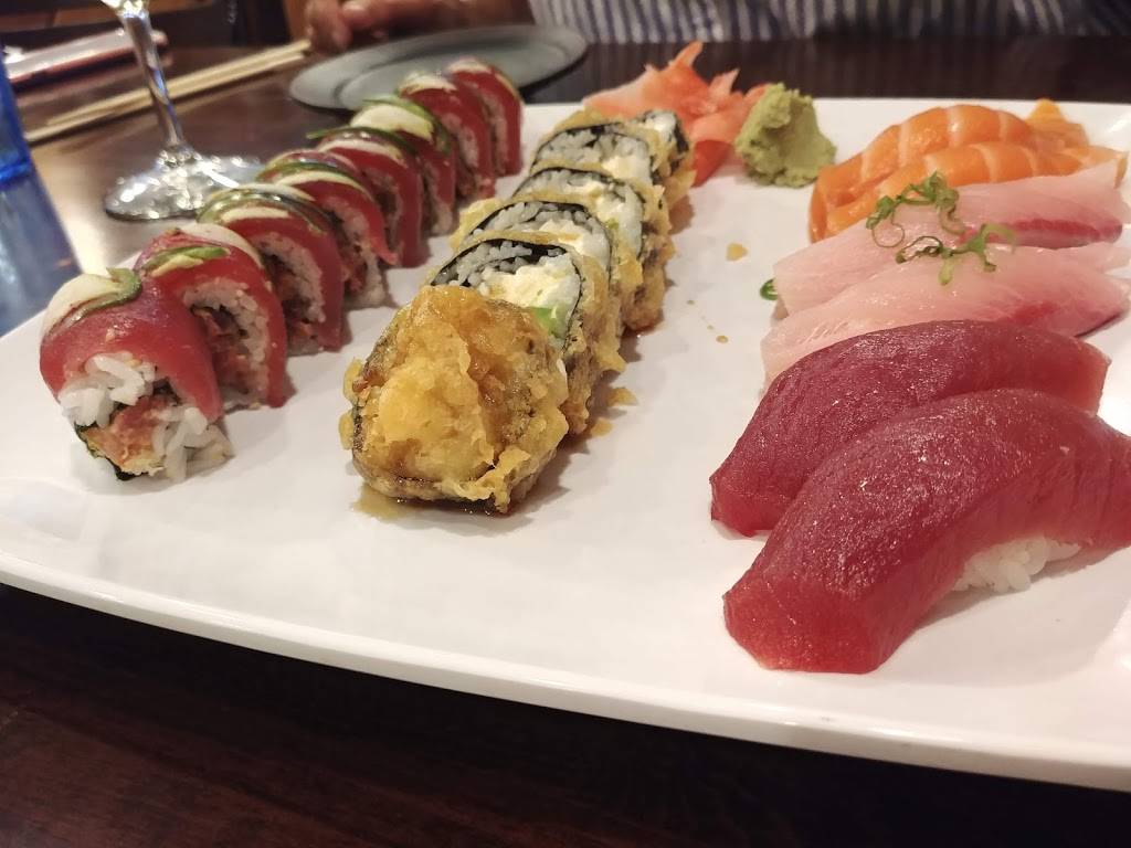 168 Sushi & Kitchen | restaurant | 8 Sconticut Neck Rd, Fairhaven, MA 02719, USA | 7742061895 OR +1 774-206-1895