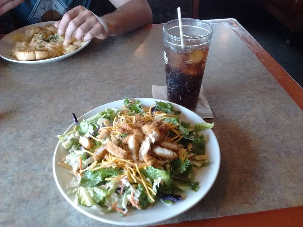 Applebees | restaurant | 2250 Division Rd, Windsor, ON N8W 5X5, Canada | 5199741122 OR +1 519-974-1122