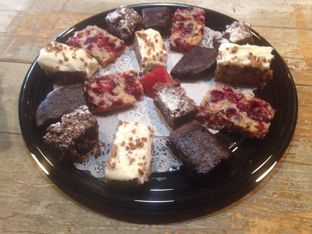 Cranberries | restaurant | 1904 Knob Creek Rd #5, Johnson City, TN 37604, USA | 4232828765 OR +1 423-282-8765