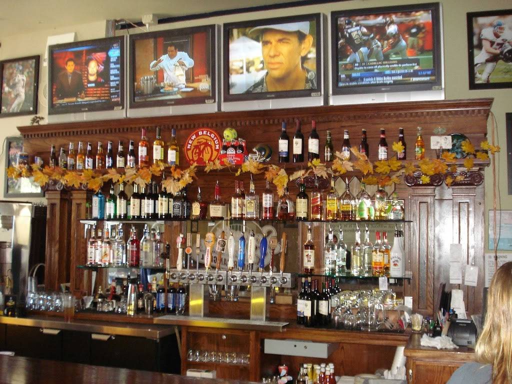 Sports Station | restaurant | 409 N Railroad Ave, Loveland, CO 80537, USA | 9704618825 OR +1 970-461-8825