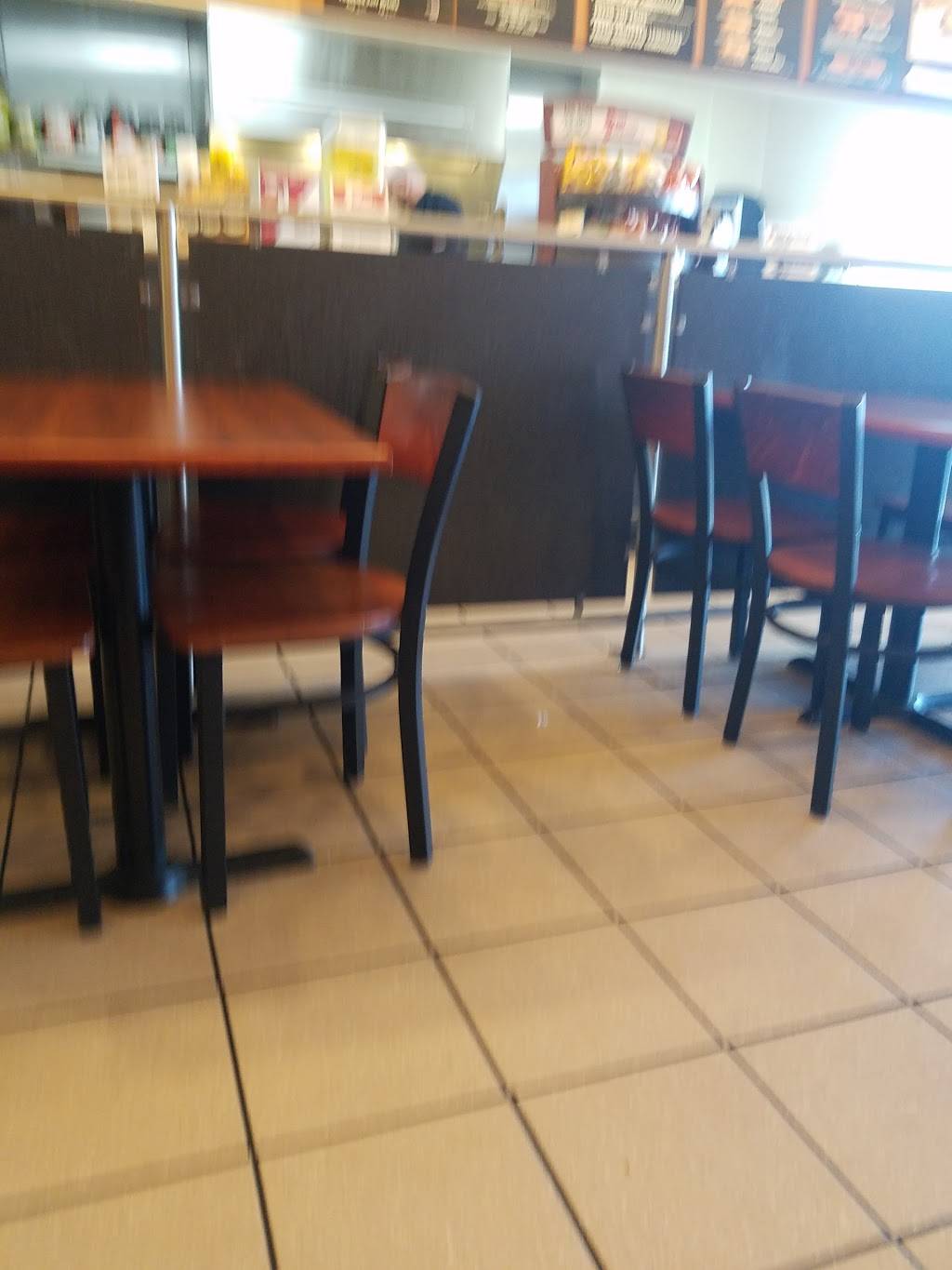 Penn Station East Coast Subs | restaurant | 4000 Dixie Hwy, Louisville, KY 40216, USA | 5024484334 OR +1 502-448-4334